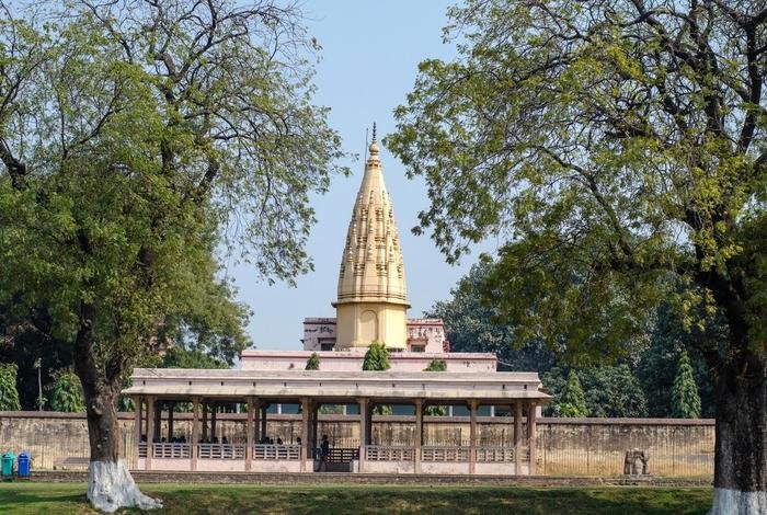 鹿野苑在佛教中的意义 - 鹿野苑说法