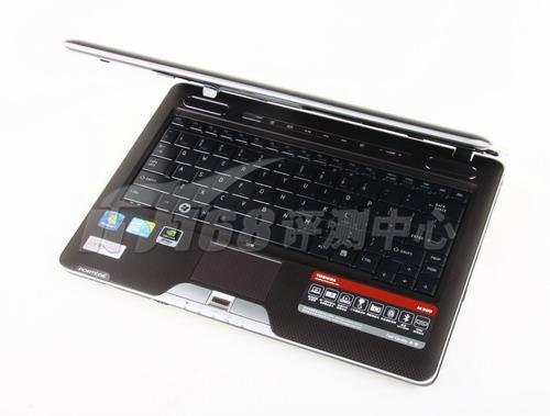 13英寸的强悍东芝PortégéM909评测