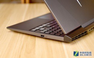 联想拯救者Y7000P 